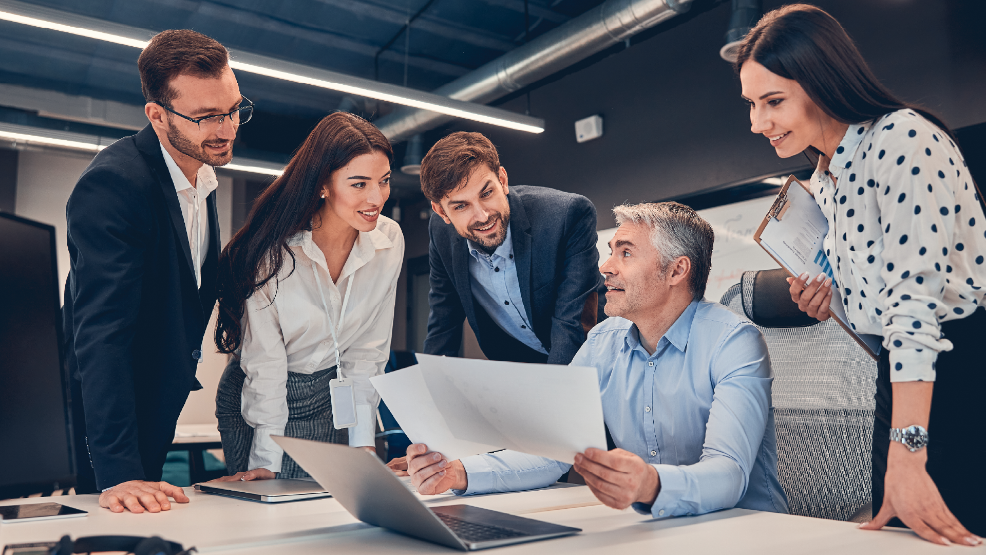 Beyond Compensation- How “Emotional Salary” Is Redefining Employee Value in the Modern Workplace